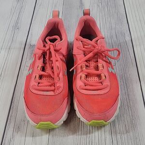 Under Armour Sneakers 